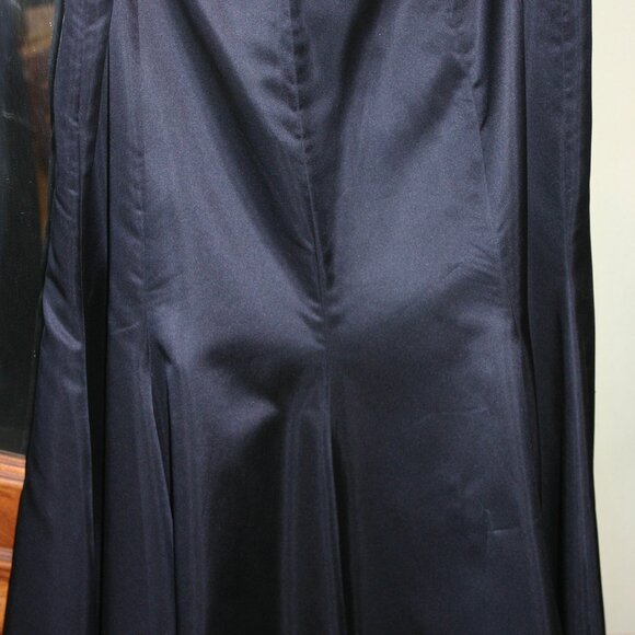 Lauren by Ralph Lauren navy silk maxi skirt, size 14 - Picture 3 of 3